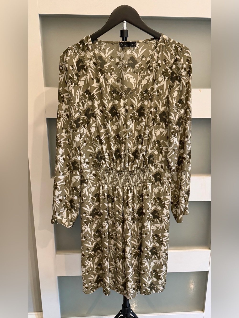 nOir Jewelry Olive and Cream Floral Long-Sleeve Tunic
